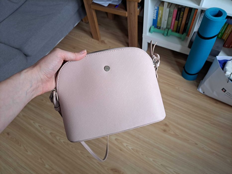 Mała torebka pudrowy róż Reserved