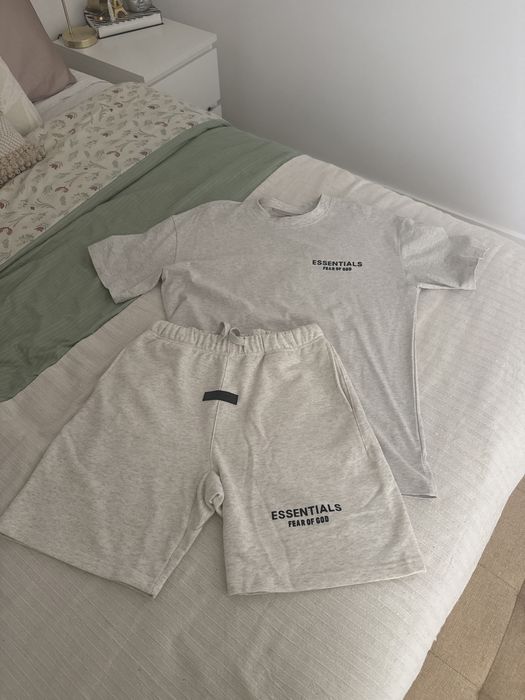 Conjunto essential usado uma vez