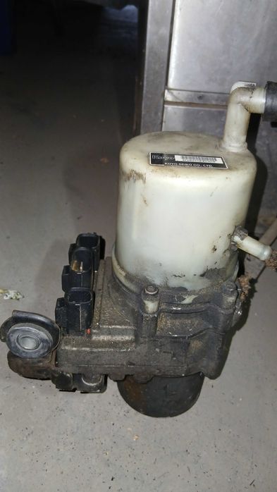 Bomba de direção assistida eléctrica Mazda 3