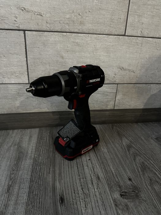 Продам шуруповерт PARKSIDE