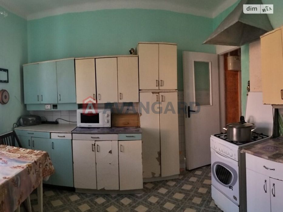 Продається будинок з ділянкою для відпочинку