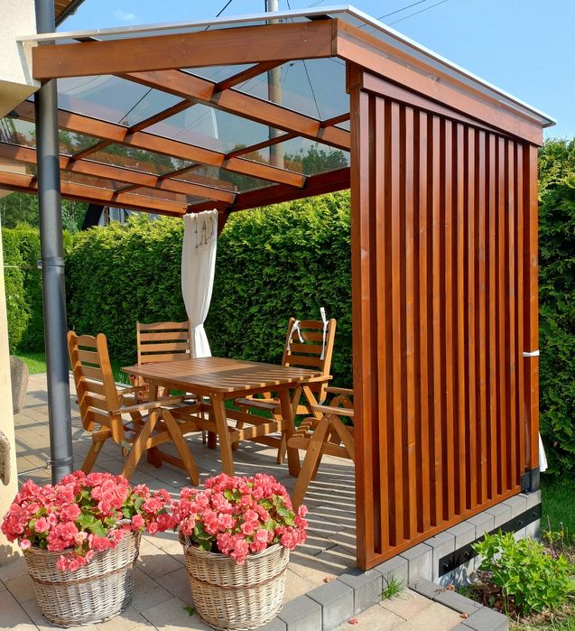 Zadaszenie tarasu, altana ogrodowa, pergola, poliwęglan, balustrada