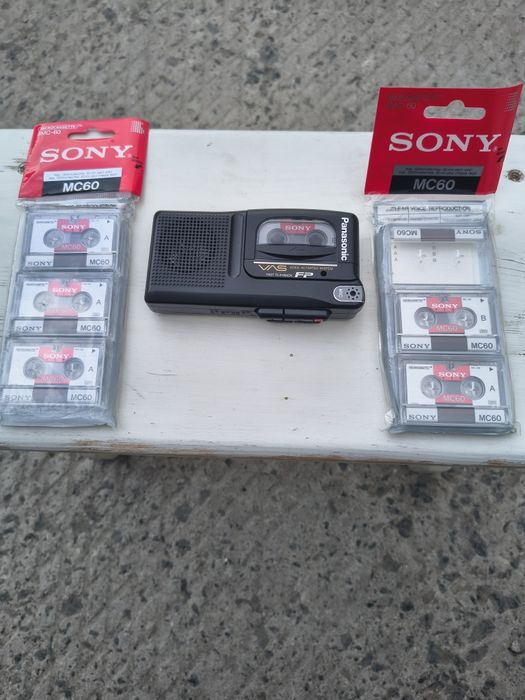 Продам диктофон Panasonic