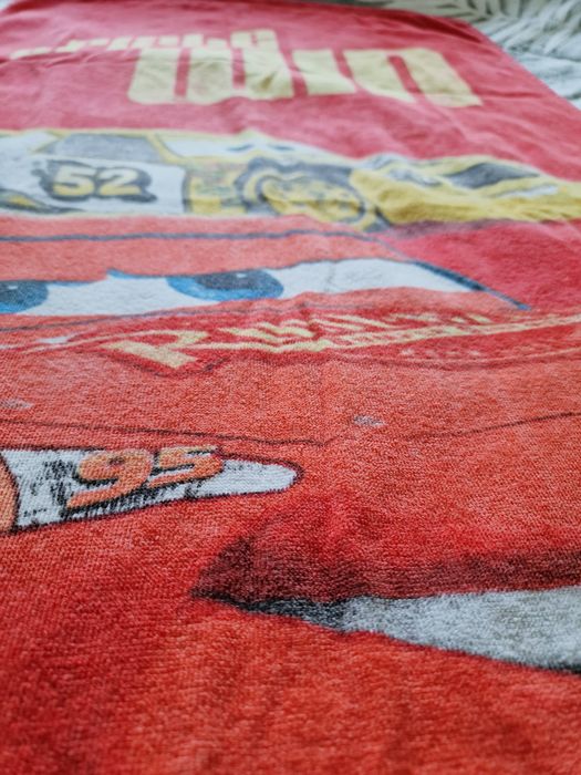 Toalha de praia Faísca Mcqueen Carros