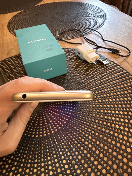 Honor 7A 2018 2/9,44