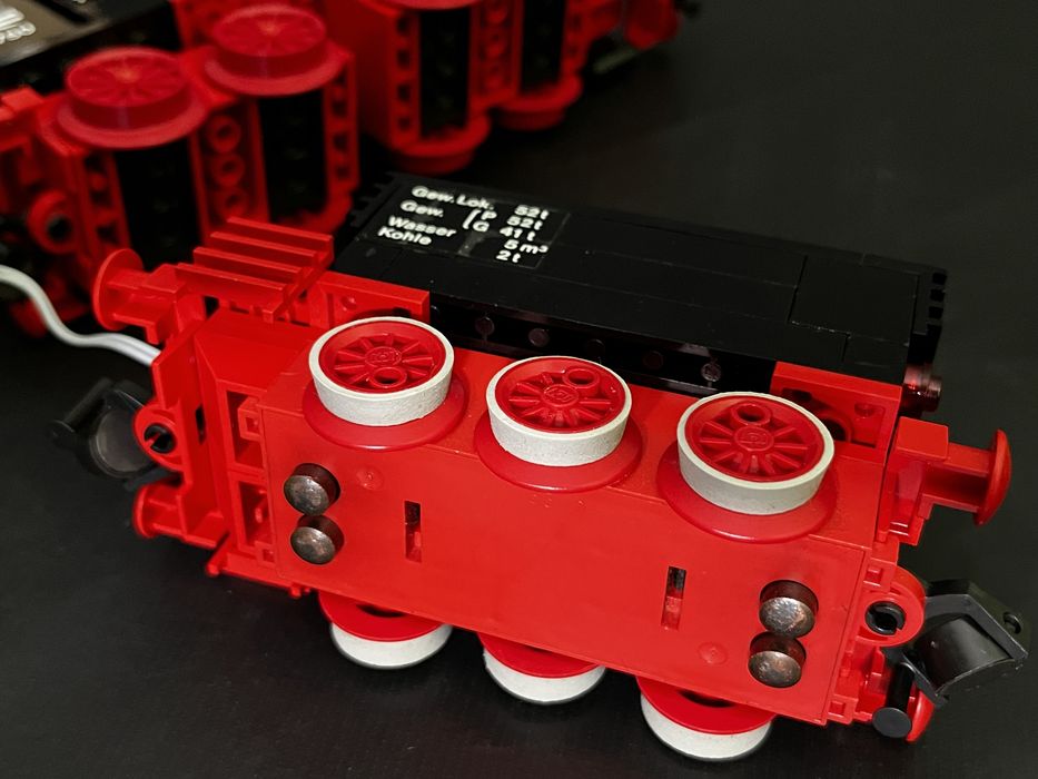 7750 LEGO Duża Lokomotywa Parowa