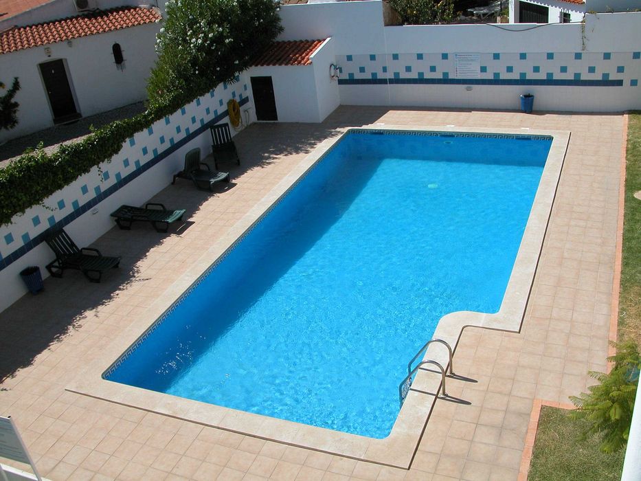 Promo: Setembro T1 Albufeira c/ Piscina + estacionamento privado a 600m da Praia Oura (490€/sem)