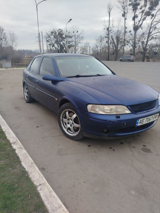 Продам Опель Вектра В