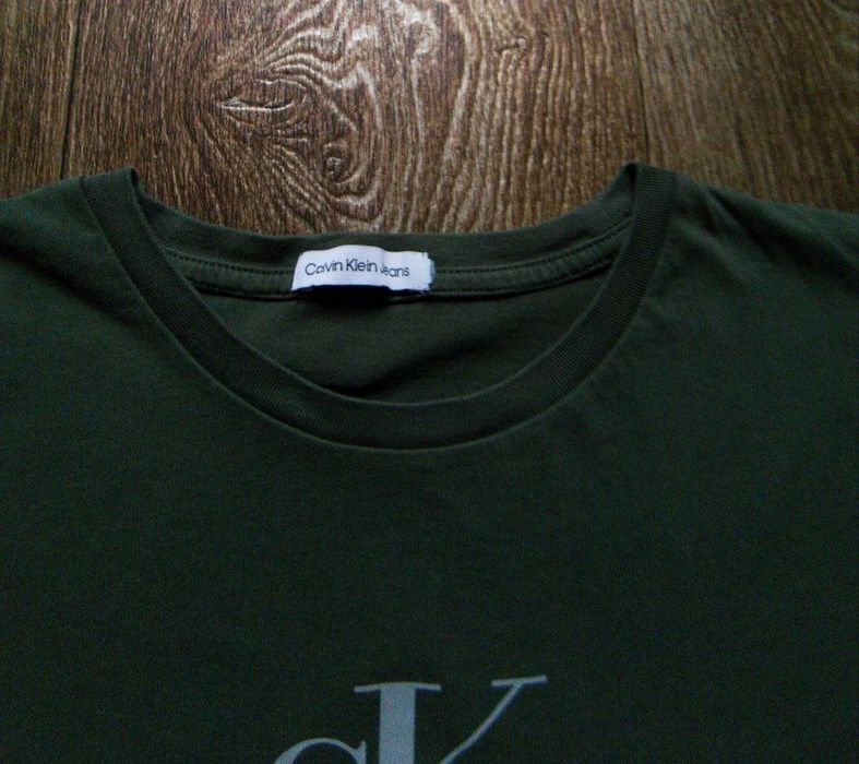 Жіноча футболка світшот худі Calvin Klein розмір S-M