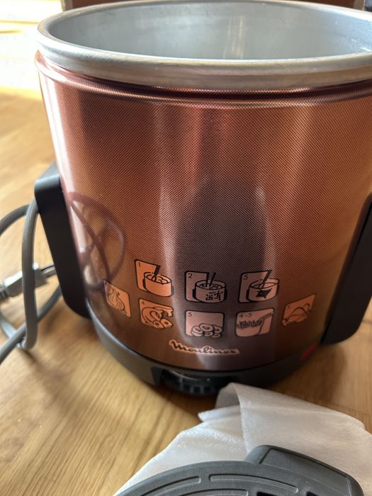 Фритюрниця MOULINEX