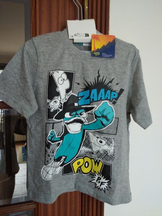 T-shirt do Phineas and Ferb tamanho 6/7 anos nova