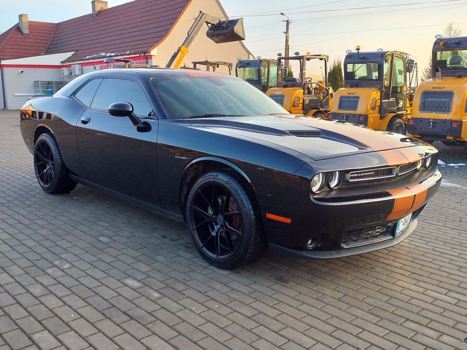 Dodge Challenger 3,6 Leasing, Faktura VAT