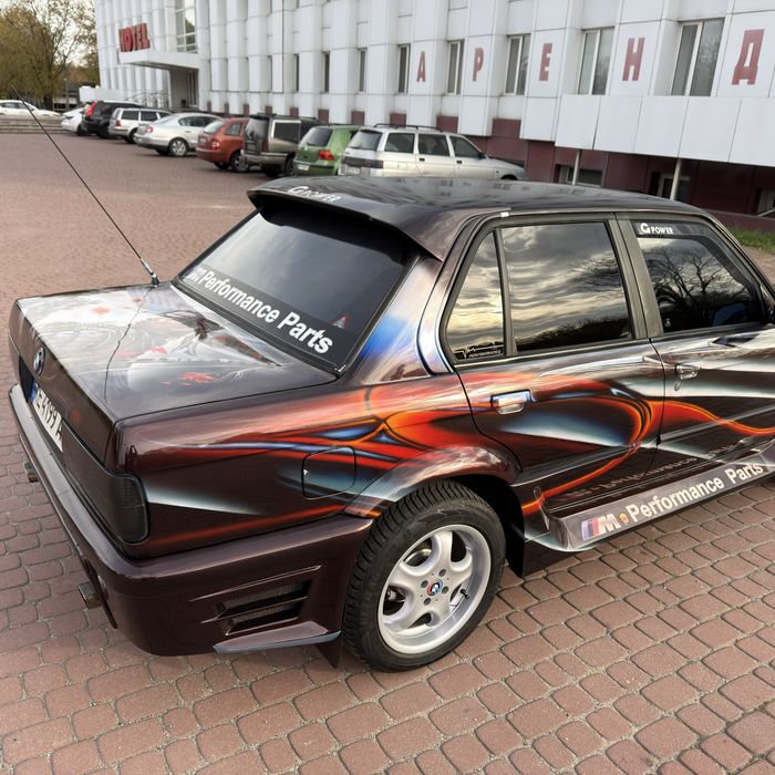 Продам БМВ е30 м50б25
