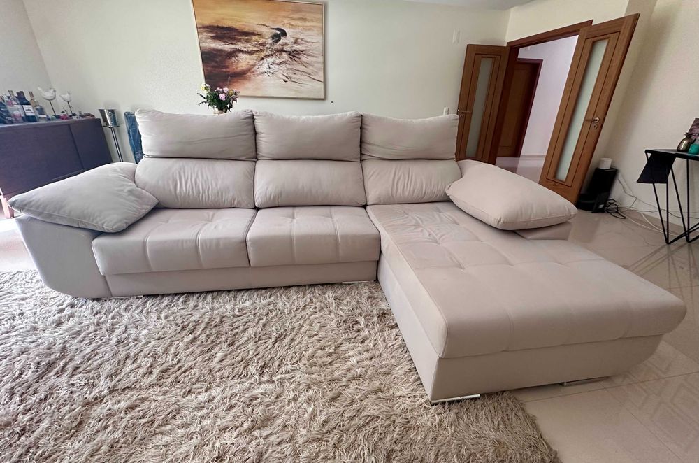 Sofá de Canto Bege com Chaise Longue - Bom Estado