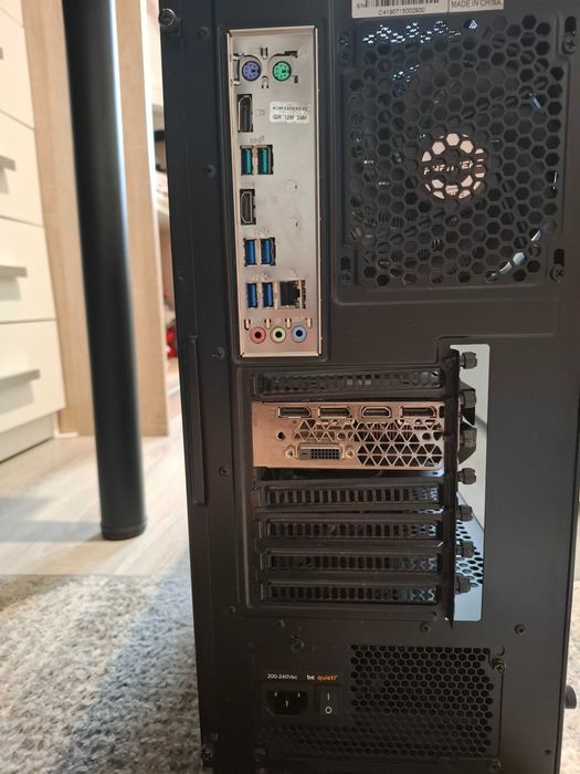 Komputer I7-9700K RTX 2070 32 GB RAM