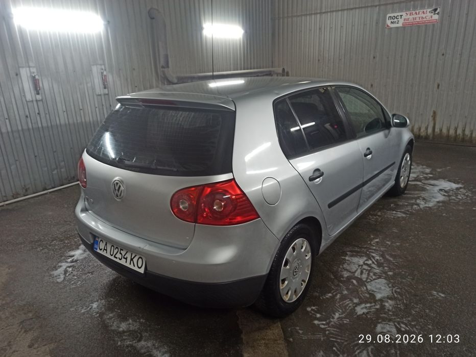 Продам Volkswagen Golf 5.