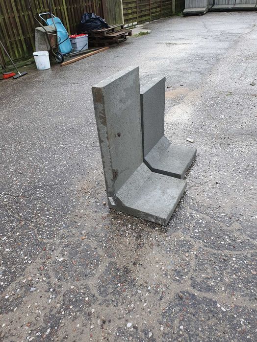 sprzedam elki betonowe ,mury oporowe 140x100