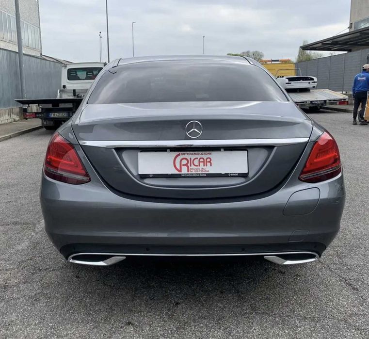 Mercedes W205 AMG С-клас бампер передній, задній разбока б/у