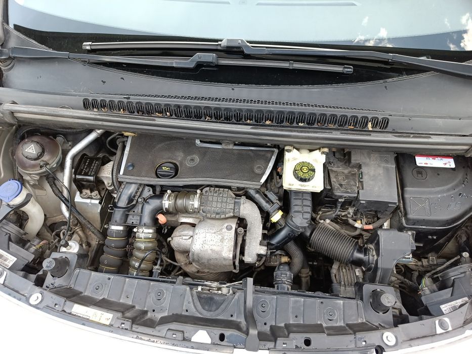 Peugeot 3008  Blu e HDI 1.6  2015р