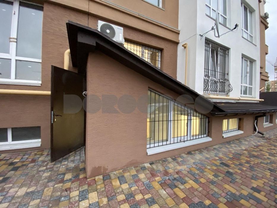 Продаж комерційного приміщення Львівський Маєток, 48м2, ремонт