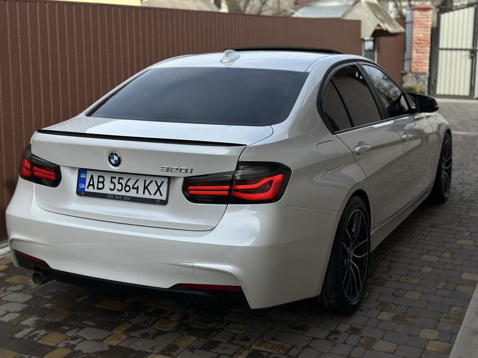 Продам БМВ F30 2013-2014