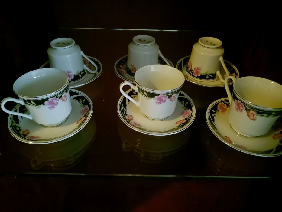 6 chávenas porcelana Fina