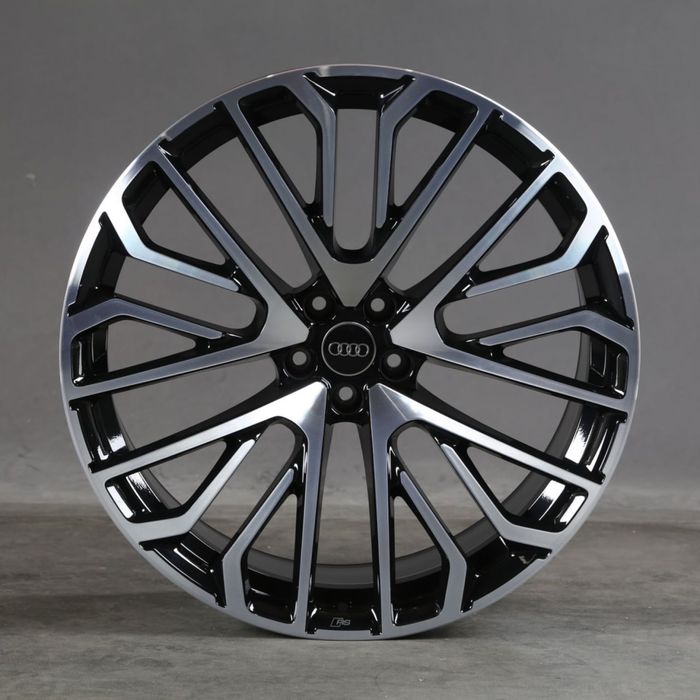Оригінальні ковані диски Audi RSQ8 R23