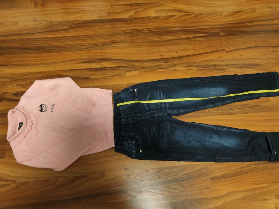 Одяг для дівчинки