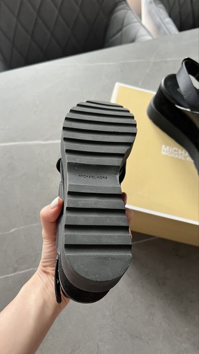 Сандалі Michael Kors