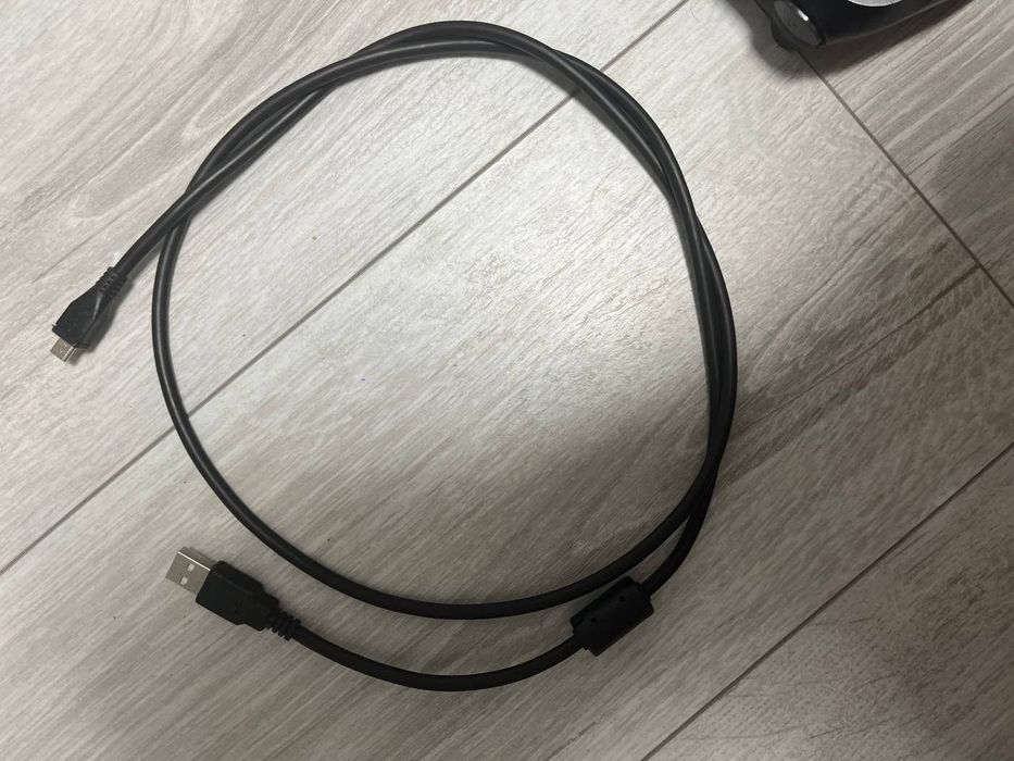 Продам ps4 pro на 1тб