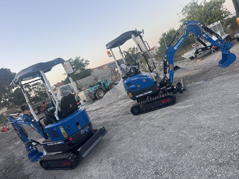 Giratoria marca RIPER  1,5T com engate rápido Hidraulico.