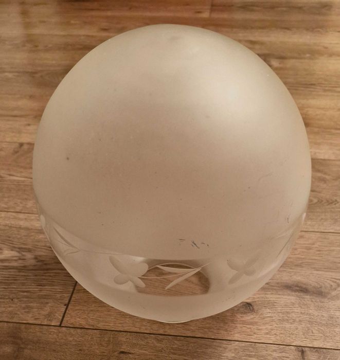 Плафон стекляный шаровидный