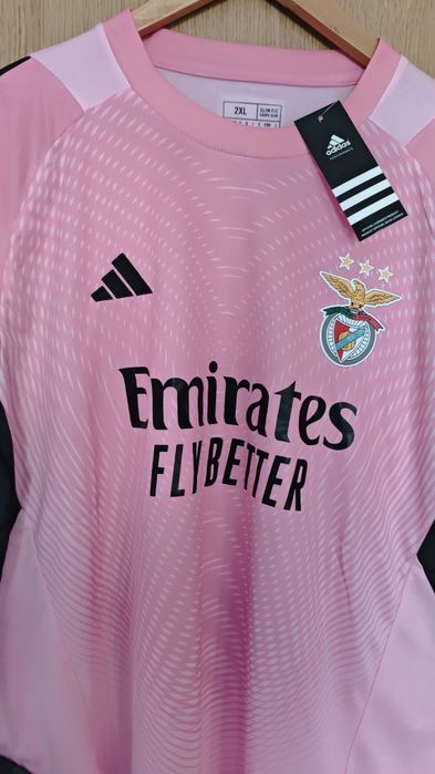 Benfica camisola XL  alternativa Guarda redes