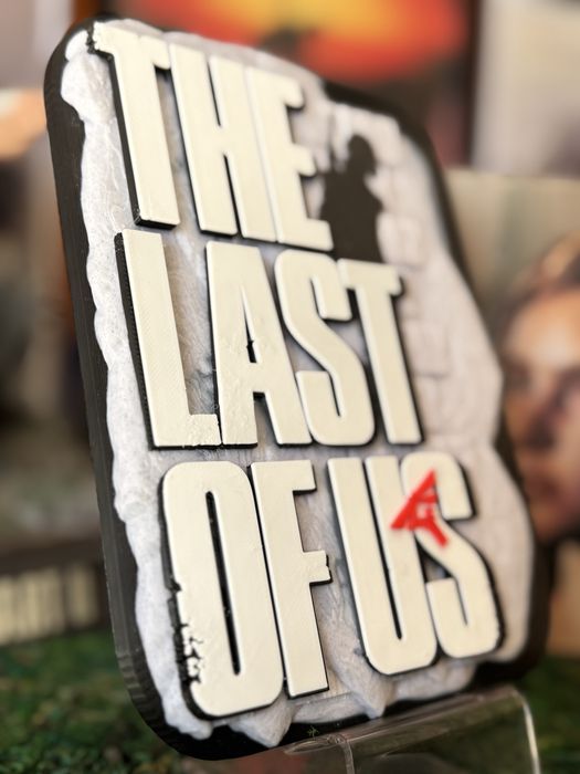 Placa Decorativa The Last of Us – Estilo Pós-Apocalíptico para Gaming Room