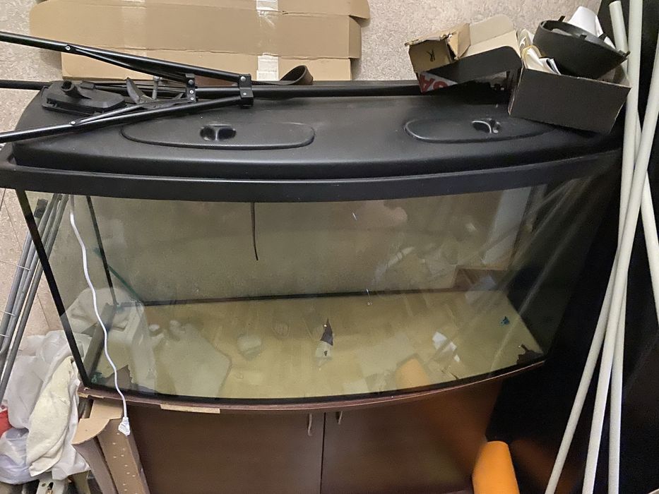 Продам аквариум 250л