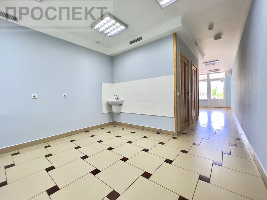 Продам нежитлове приміщення з ремонтом вул. Г. Кондратьева