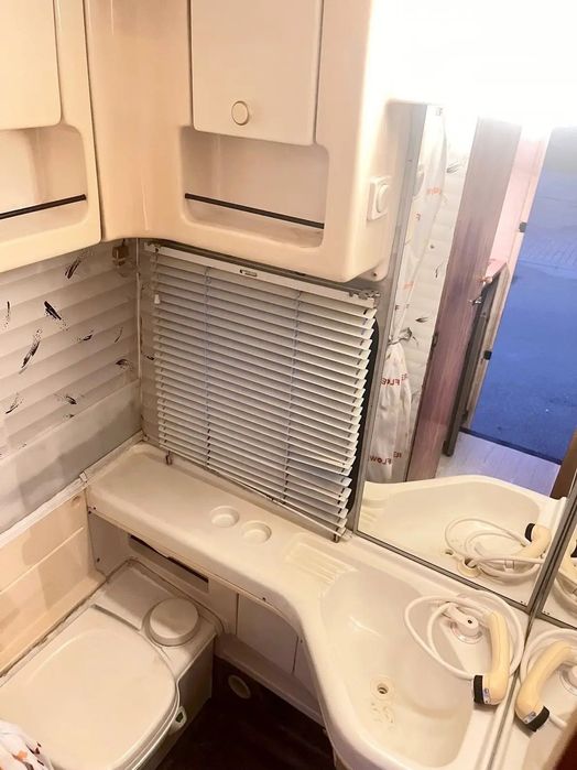 Autocaravana Fiat Ducato Burstner Motor 2.5 Diesel c/ 120 mil km, em bom estado de conservação!