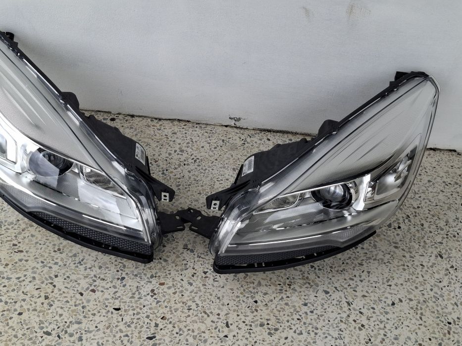 Оригінальні Ксенонові Фари Ford Kuga Mk2 / Escape (2012-2016) Bi-Xenon LED Valeo