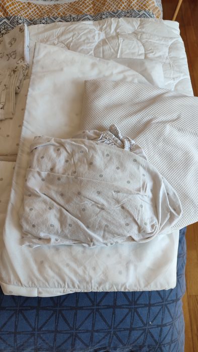 Roupa de cama para berço