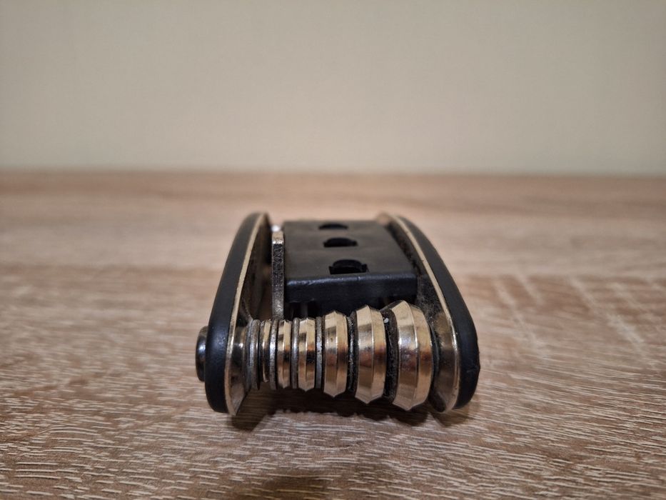 Multitool narzędzie wielofunkcyjne rowerowe rower śrubokręt