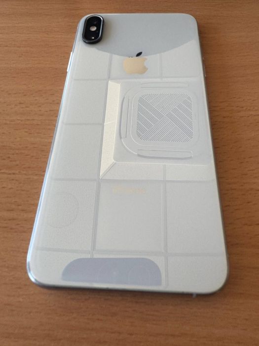 iPhone xs max на 256 гб