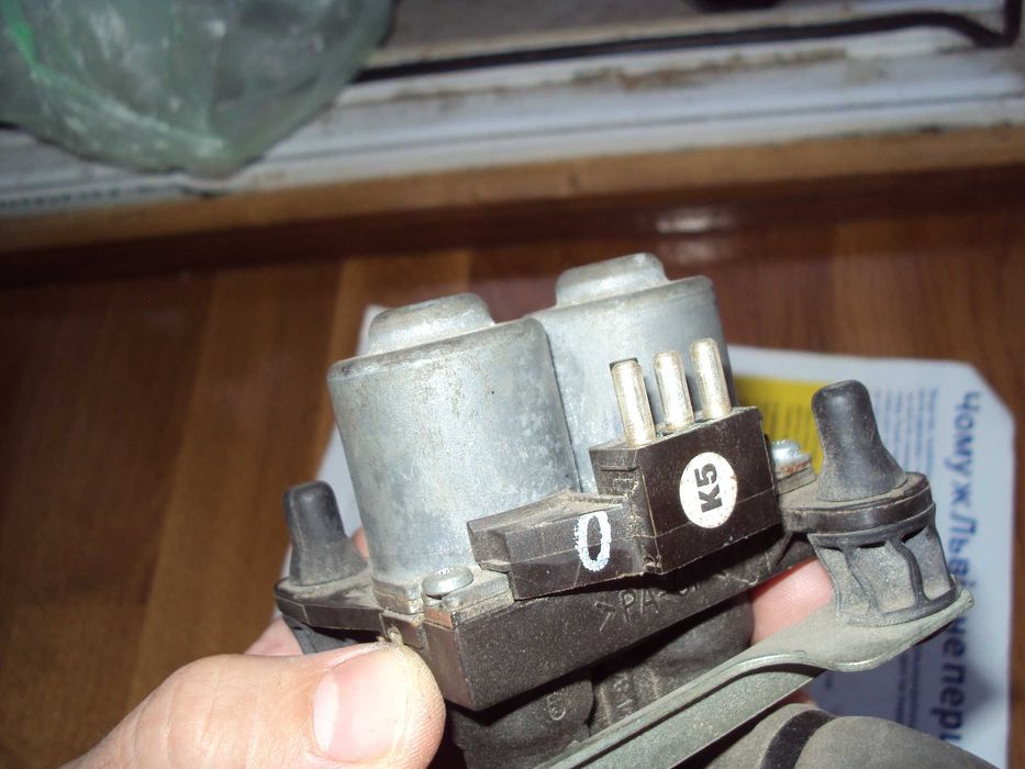 Клапани пічки W124 клапан печки Яйца W124 мерседес: 145 $ - Інші ...