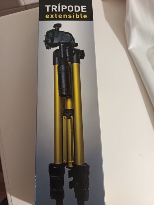 Tripé para máquina fotográfica