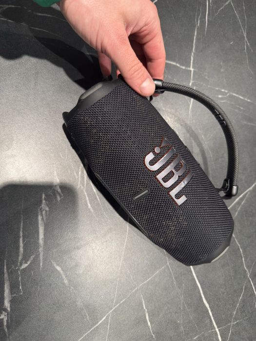 Glosnik jbl charge 6 uzywany