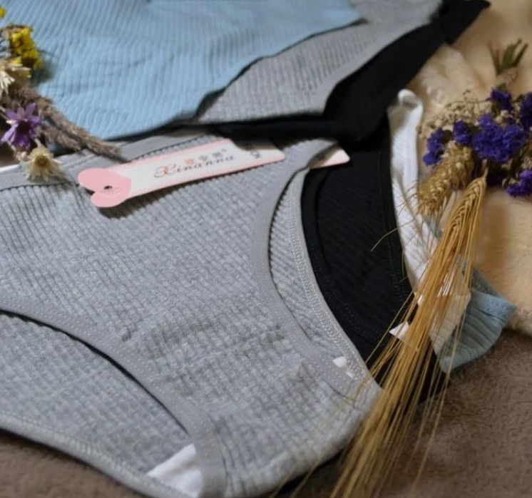 Базові труси в рубчик