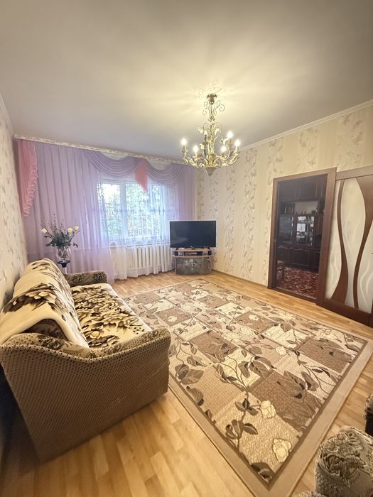 Будинок,Шевченківський,Військбуд,можно під шиномонтаж