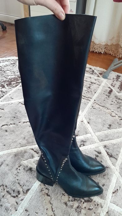 Осінні шкіряні чоботи (нові)