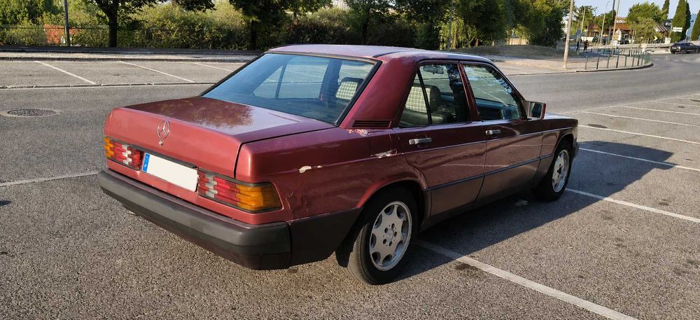 Mercedes 190D 2.0