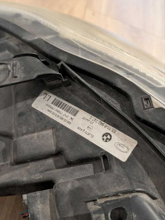 Передні фари BMW e90/e91.