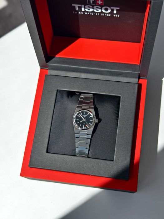 Жіночий годинник  Tissot  PRX 25mm T137.010.11.056.00 Новий  Гарантія